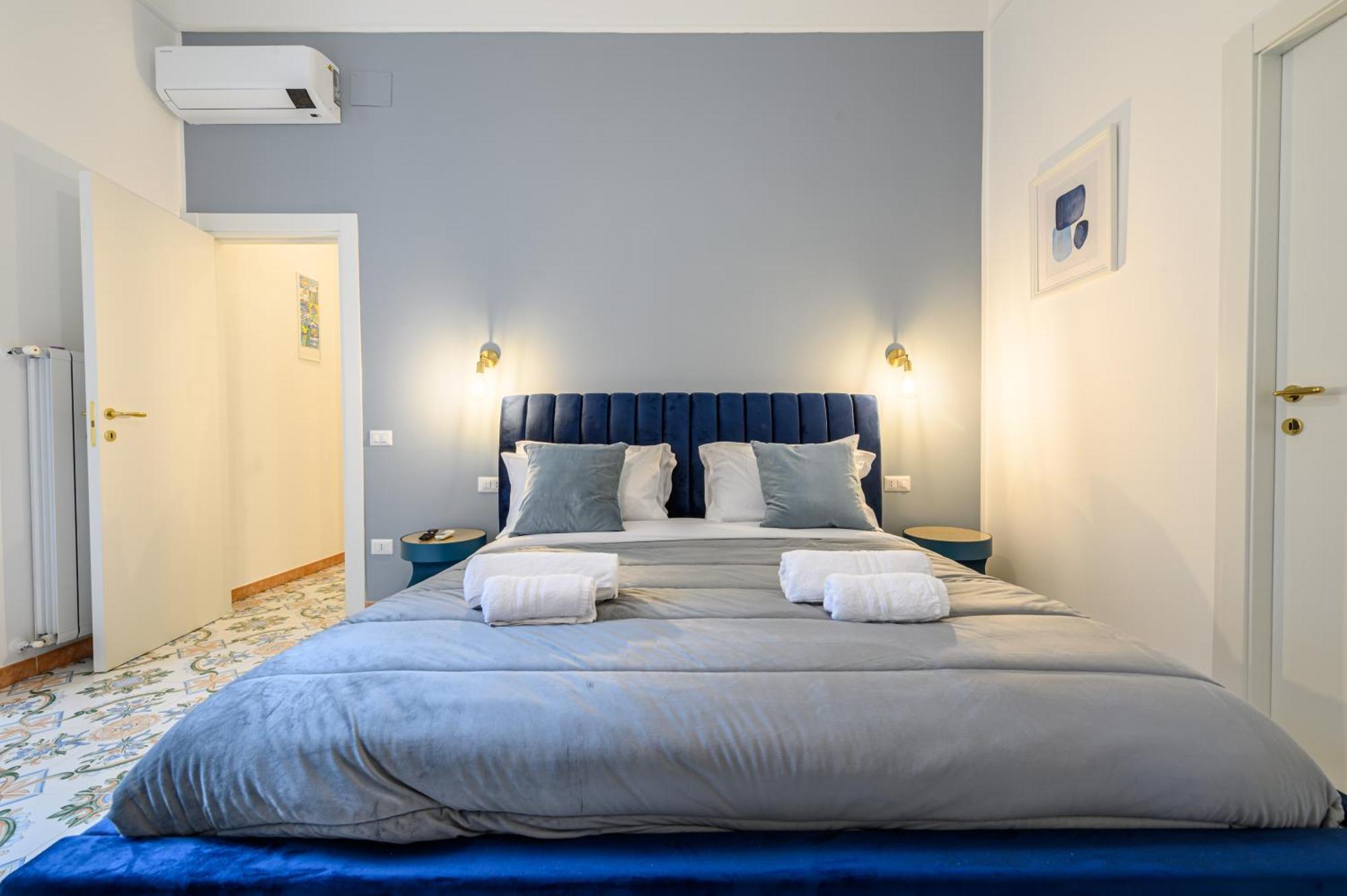 Apartment 121 Charming